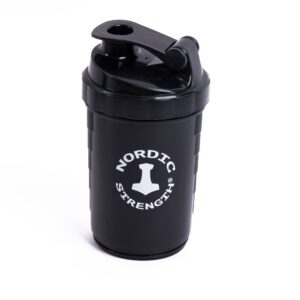 Shaker til proteinpulver (Nordic strength) - Sort 500 ml.